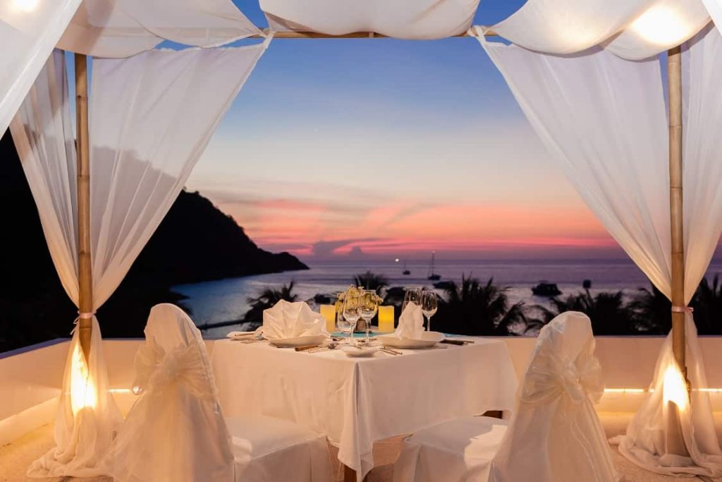 romantic dinner at the racha resort