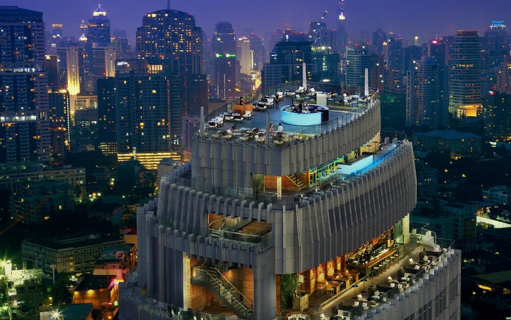 four levels of octave rooftop lounge surrounded by skyscrapers